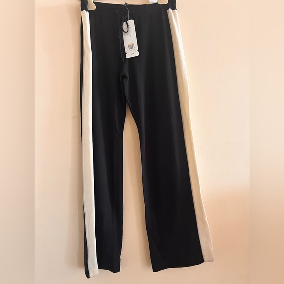 NWT $370 Escada Track Pants Side Stripe LOOSE FIT CRYSTAL Logo Size L - Picture 3 of 11